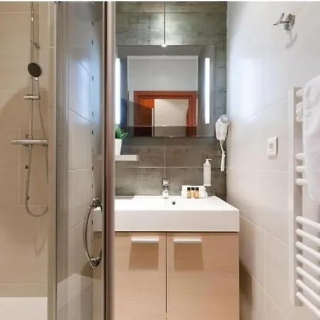 Centre A 5 Mn A Pied Du Palais Et Plages Apartment